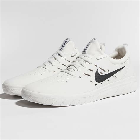 nike nyjah weiß|nike nyjah free 1.